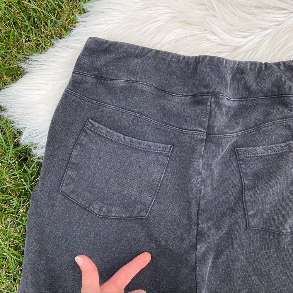 Soft surroundings black wash ankle pants small - Picture 4 of 6